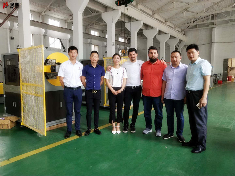 聽說，貝朗數控彎線機廠家來了外國客戶參觀？